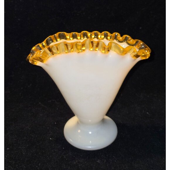 1950s Fenton Milk Glass Fan Vase with Amber ruffle trim - Picture 1 of 6